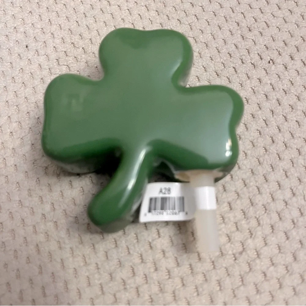 Nora Fleming Shamrock Irish at Heart Mini Charm St.Patrick’s Day